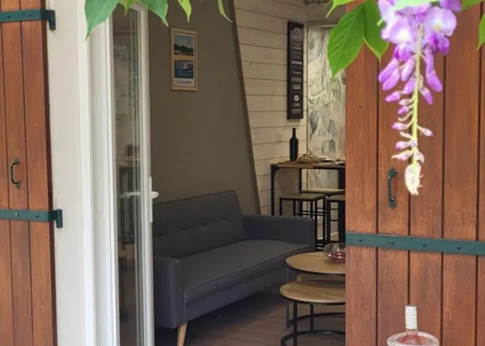 Charme Et Nature, Cosy Avec Etang Prive, Au Carrefour De 3 Departements Апартаменты *